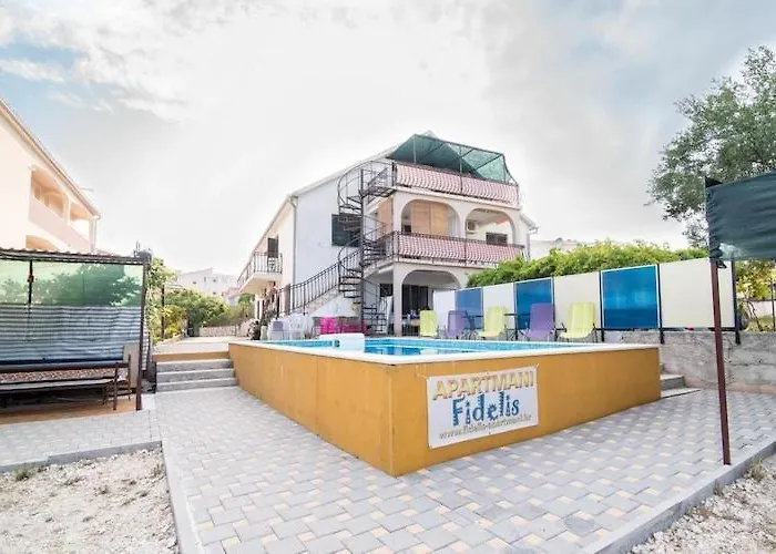 Apartament Fidelis - Two Bedroom With Terrace 6 *